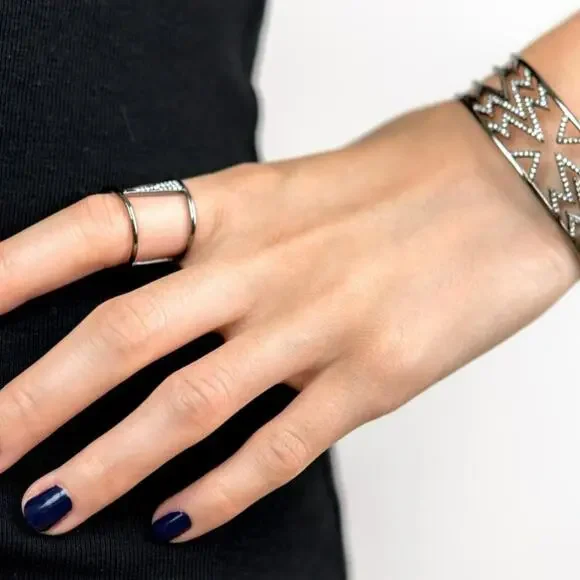 Stella & Dot Seine Geometric Adjustable Ring - Picture 2 of 5